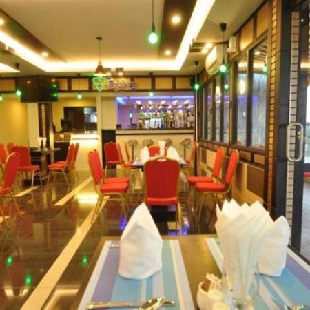 Hotel Heaven Yangon Eksteriør bilde