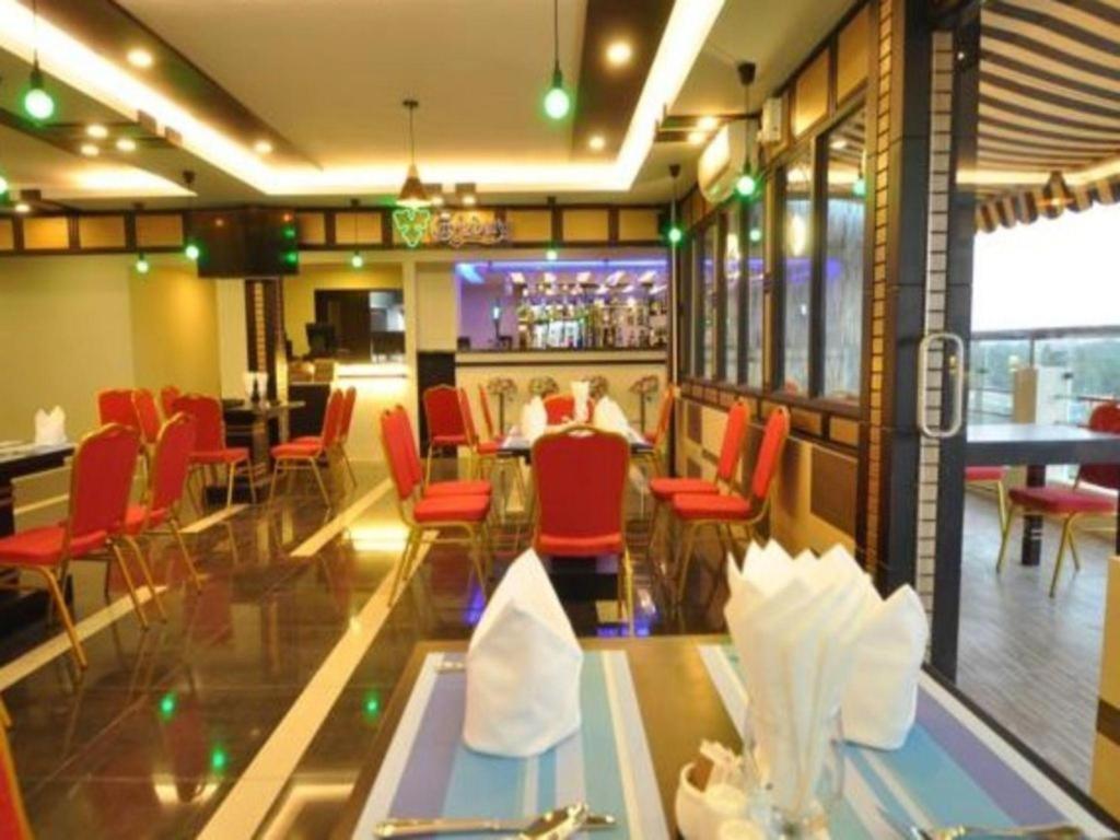 Hotel Heaven Yangon Eksteriør bilde