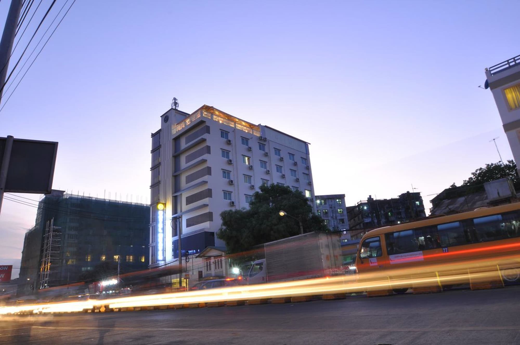Hotel Heaven Yangon Eksteriør bilde